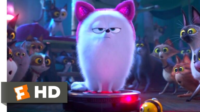 The Secret Life of Pets 2 – Dog vs. Cats Scene (5/10) | Movieclips