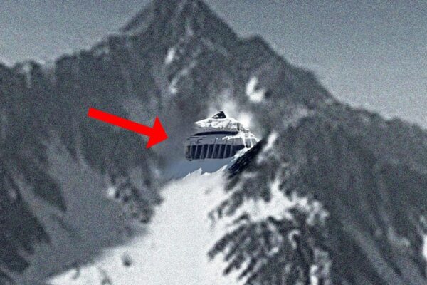 Something TERRIFYING Emerged In Alaska And The US Government Is SHUTTING IT DOWN!