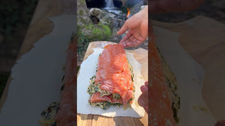 Doğada Somon Wellington 🐟🔥 |  Salmon Wellington in Nature